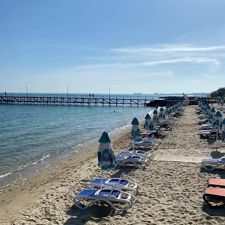 Apartament Marina *